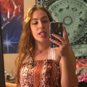 Meet your Posher, Tiana